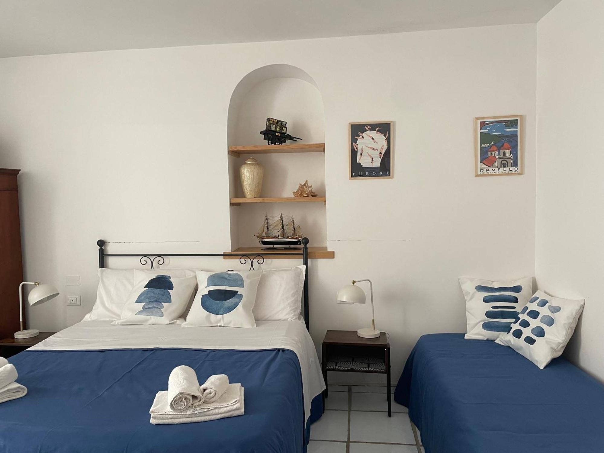 Casa Di Zia Rosaria Sea View Lägenhet Vietri Exteriör bild